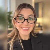 Dra. Laura Cristina Araújo Melo Fernandes